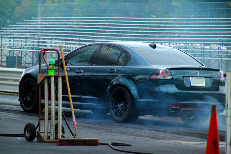 vmr-v701-wheels-pontiac-g8-(6)