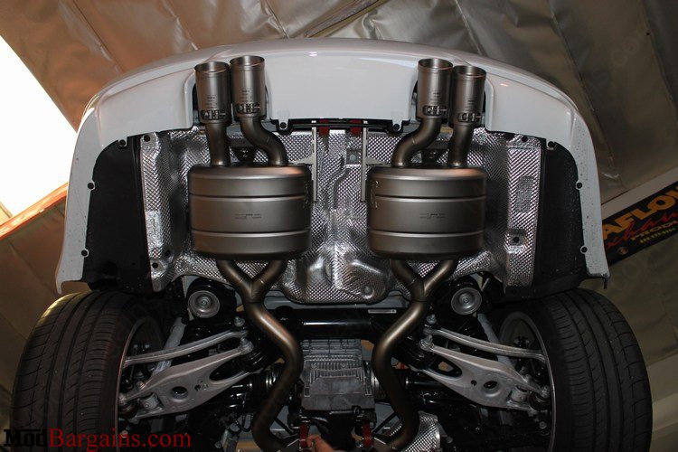 bmw-e92-m3-akropovic-axle-back-exhaust-7