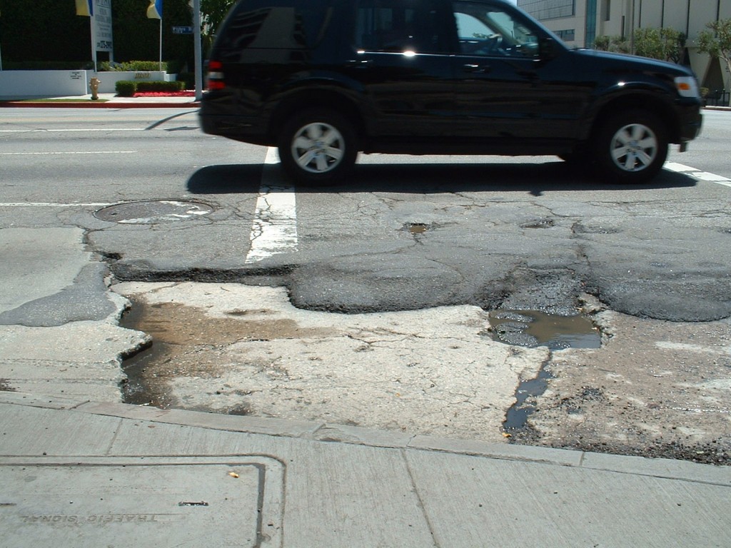 0-pothole-1