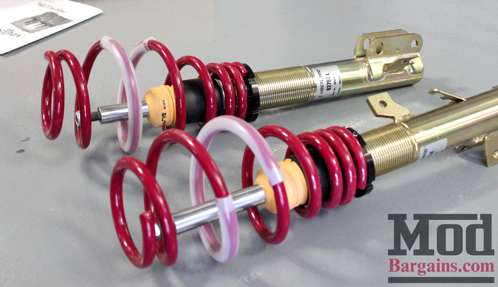 White Ford Fiesta ST Gold Wheels