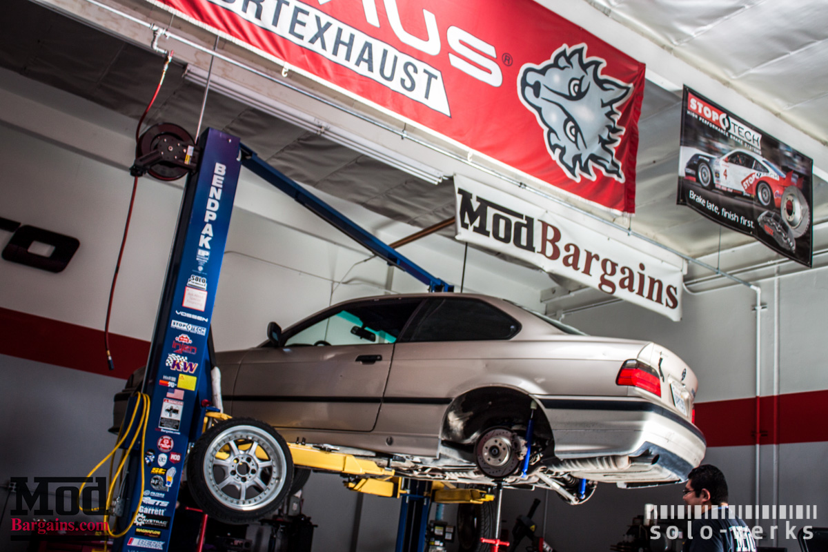 solowerks-coilovers-for-bmw-e36-318ti-billy