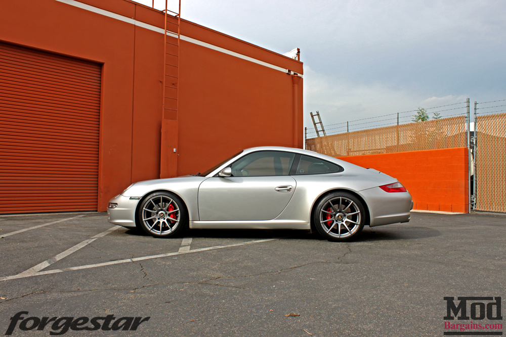 forgestar-cf10-gunmetal-19x85et45-19x11et52-porsche-997-carrera2s-img007