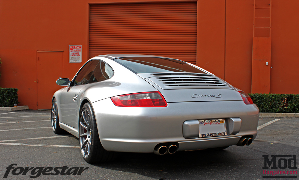 forgestar-cf10-gunmetal-19x85et45-19x11et52-porsche-997-carrera2s-img009
