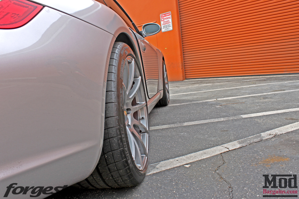 forgestar-cf10-gunmetal-19x85et45-19x11et52-porsche-997-carrera2s-img019