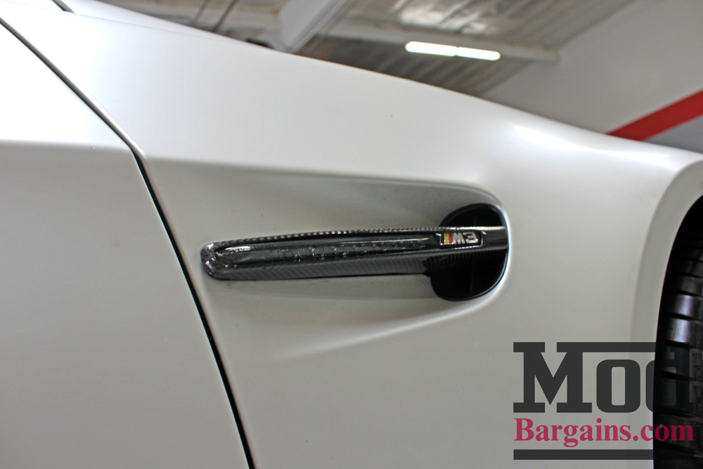 bmw-e93-ivorymatte-forgestar-f14-sdc-275-19-sq-cf-trim-fender-signal001