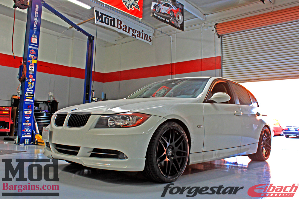 bmw-white-e90-328i-forgestar-f14-matte-black-19x85et32-19x10et38-hankook-evo2-koni-eibach-springs-jurriancust-img-001