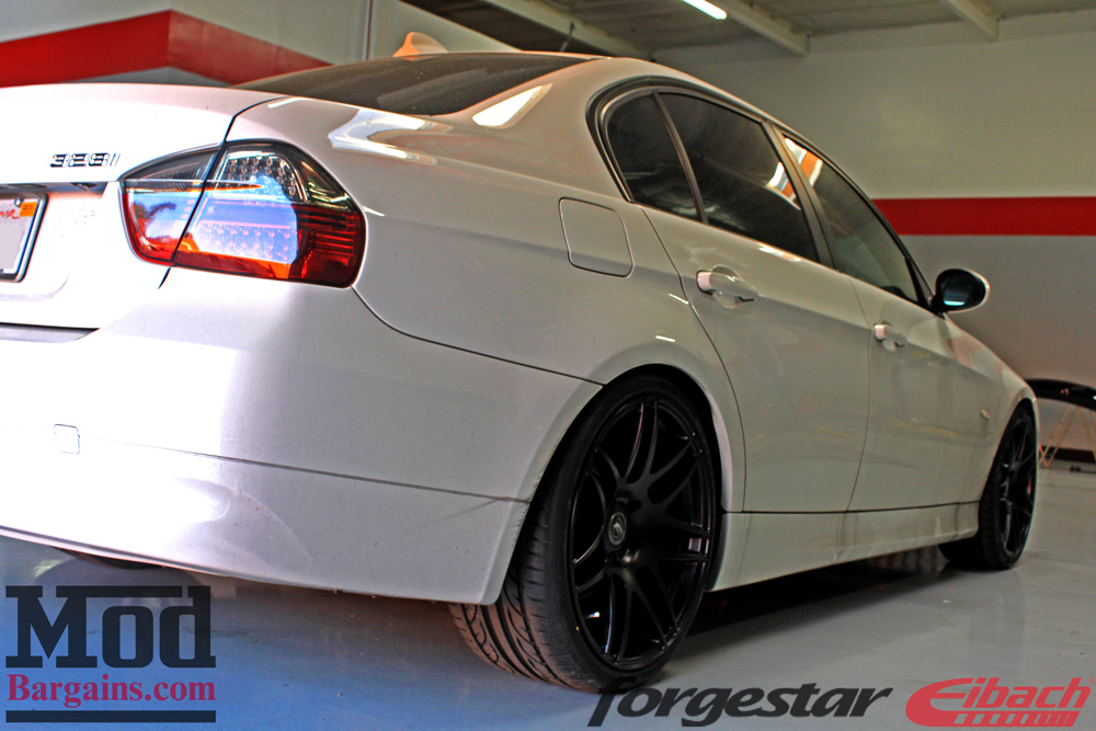bmw-white-e90-328i-forgestar-f14-matte-black-19x85et32-19x10et38-hankook-evo2-koni-eibach-springs-jurriancust-img-005