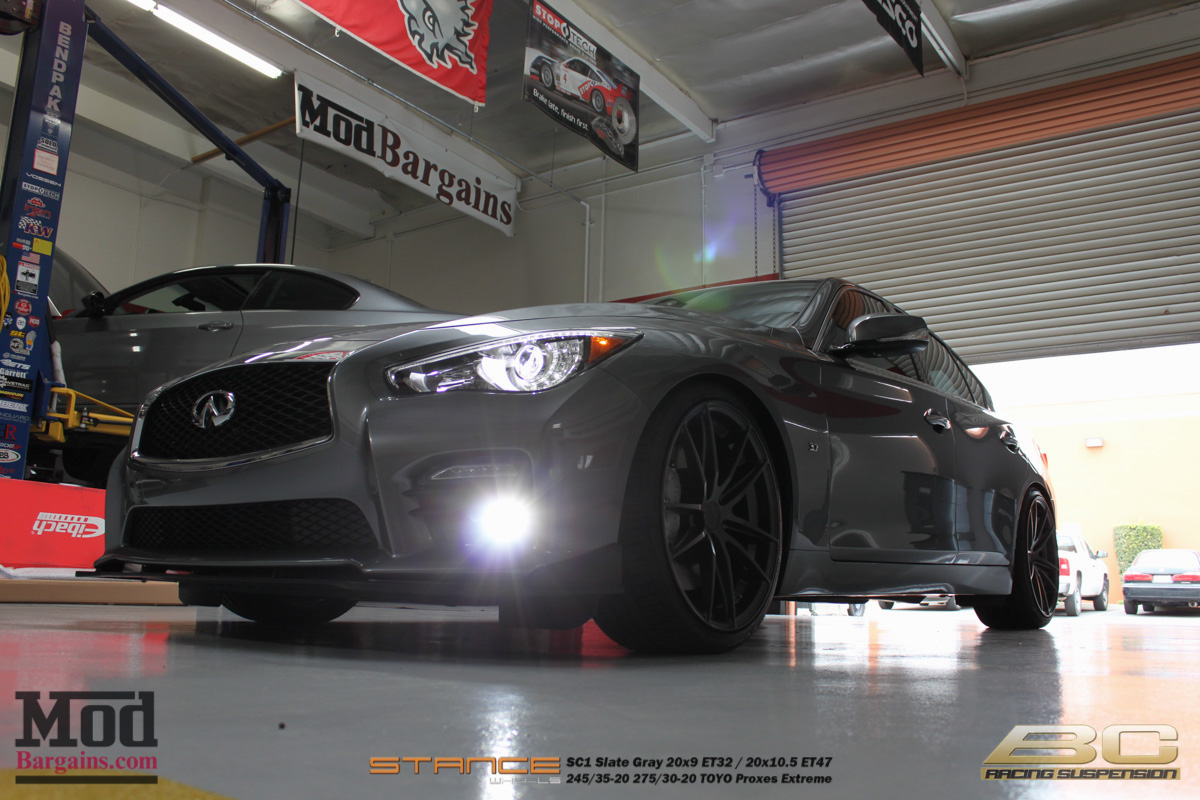 Infiniti_Q50S_BC_coilovers_Stillen_splitter_Stance_SC1_20x9et32_20x105et47-31