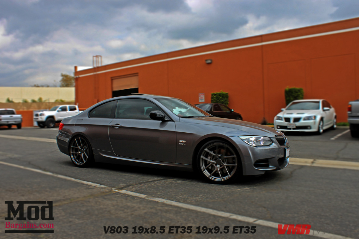 VMR_Wheels_V803_19x85et35_19x95et35_GM_on_gray_BMW_E92_335is_-8