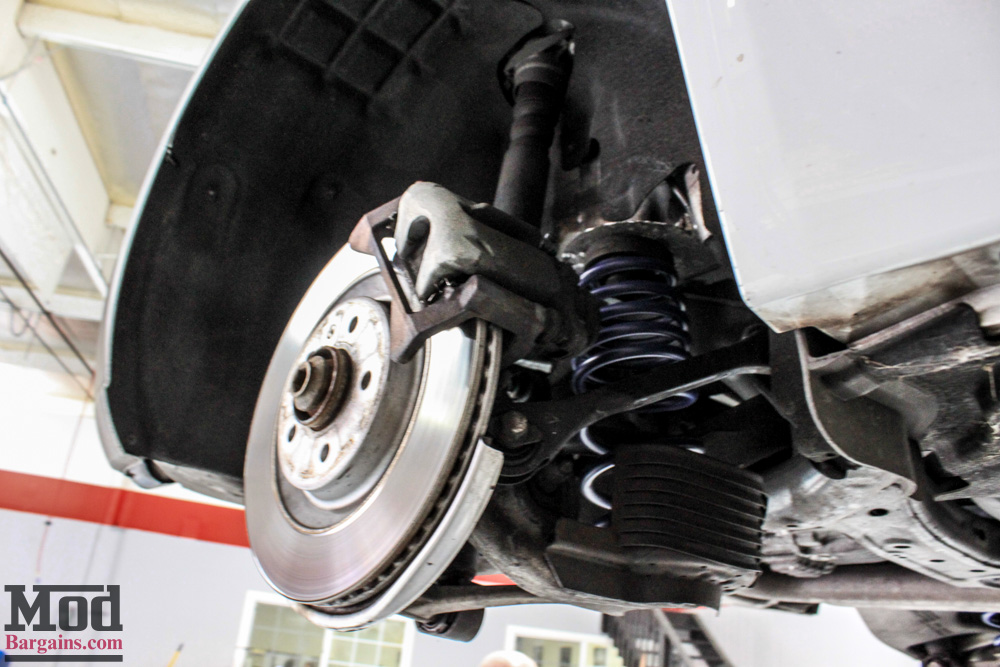 HR_Springs_BEFORE_Audi_C7_A6_30T_Supercharged_Quattro_-9
