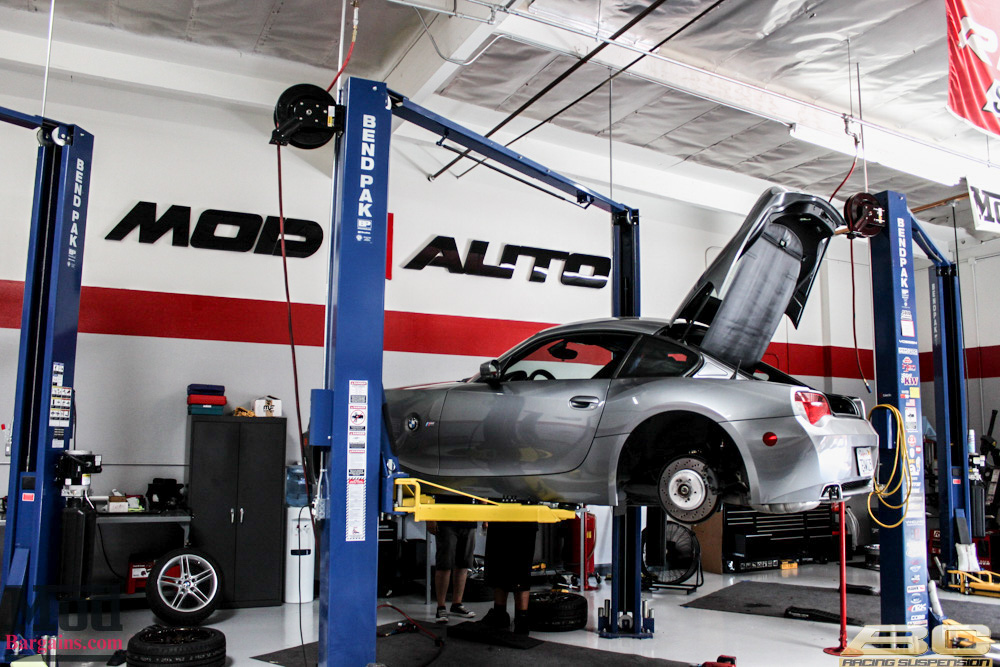 VMR_V703_Bronze_18x85-18x95_E85_Z4_M_Coupe_BC_Coilovers_-6