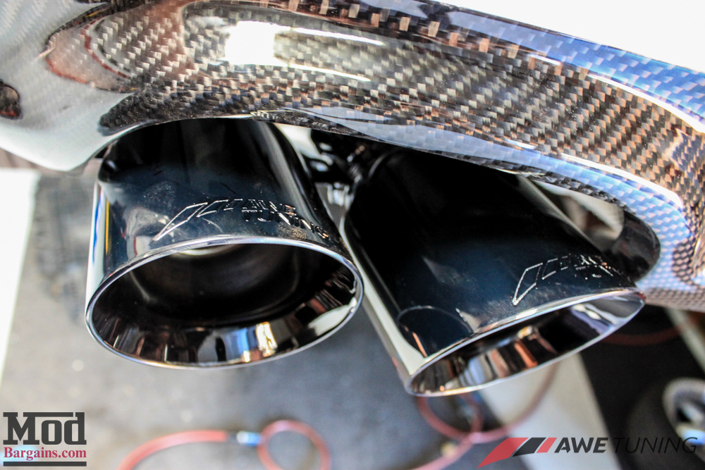 Audi_B8_A5_20T_AWE_Quad_Exhaust_Black_Tips_CF_Diffuser-16