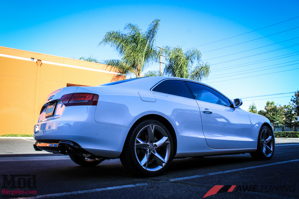 Audi_B8_A5_20T_AWE_Quad_Exhaust_Black_Tips_CF_Diffuser-25