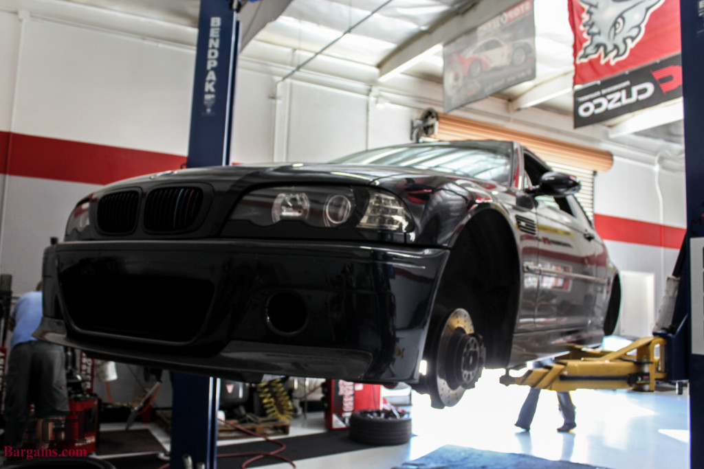 BMW_E46_M3_BlackBlue_CSL_Front_end_img2 (4)
