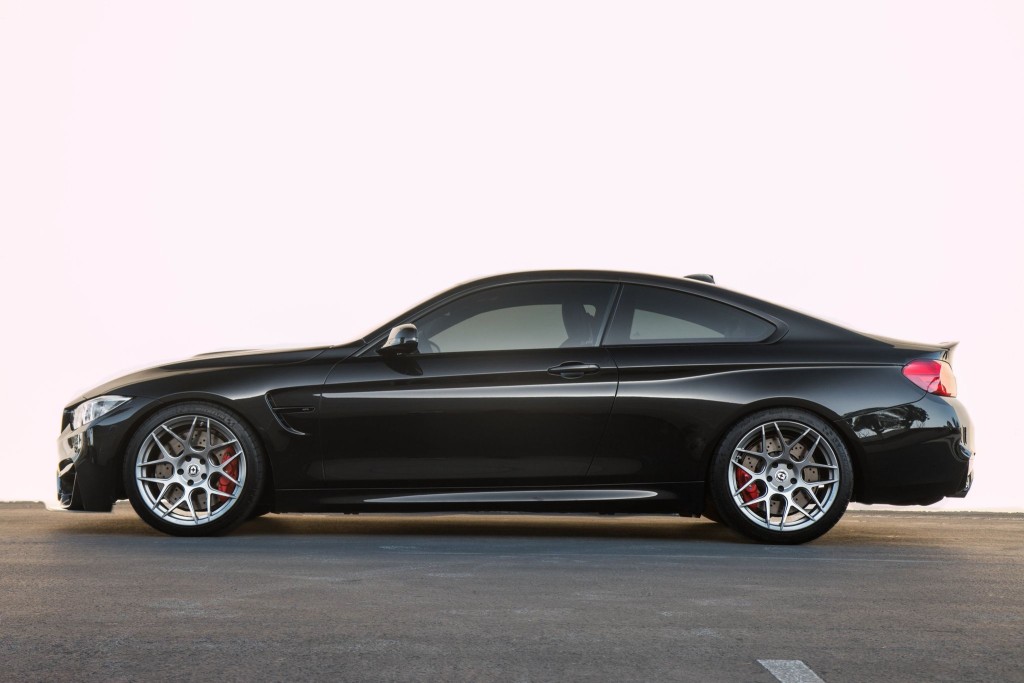 BMW F82 M4 on HRE FF01 Silver (3)