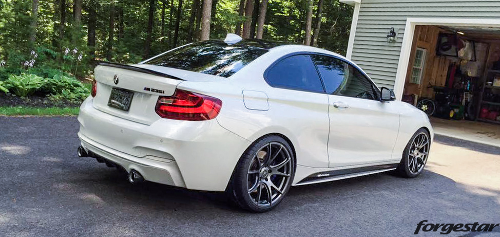 BMW_F22_m235i_Forgestar_CF5V_GlossGunmetal_19x85_19x95_Img001