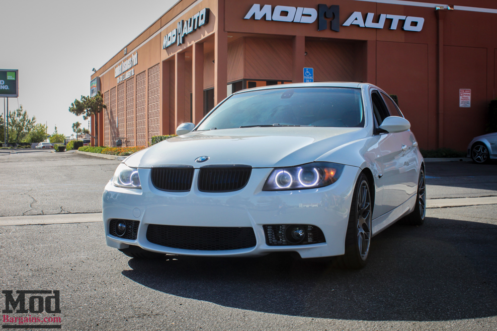 BMW_E90_328i_White_M3_Bumper_Msport_RR_-1