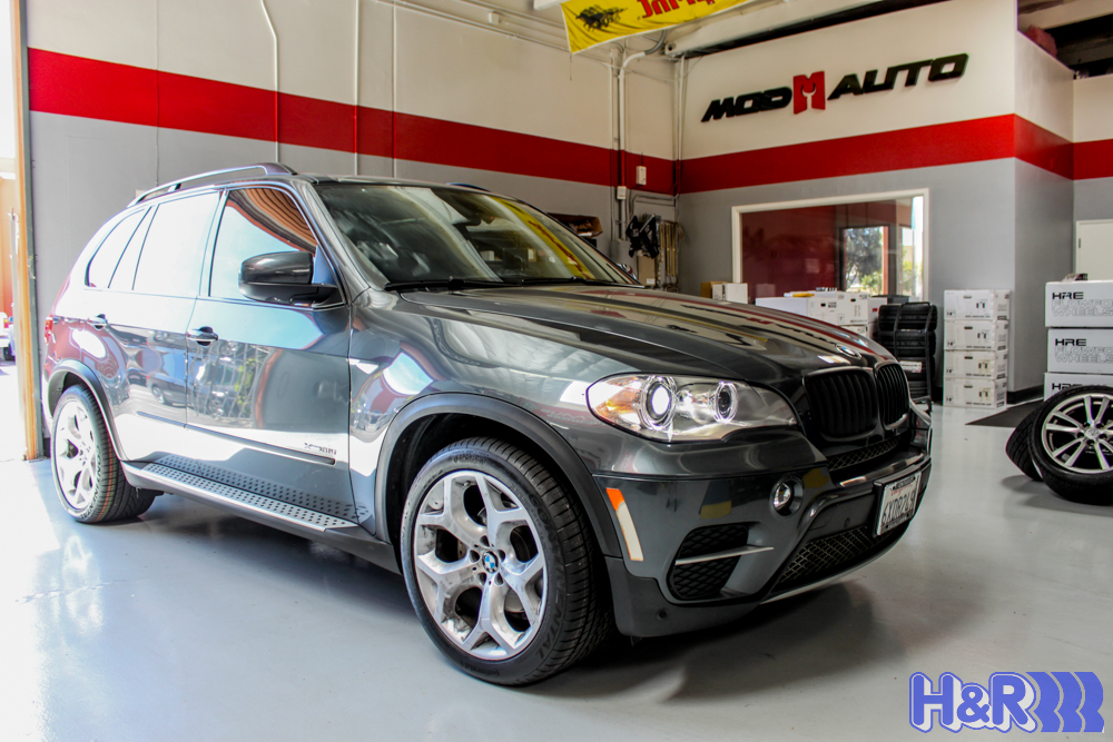 Quick Snap E70 BMW X5 Lowered on H&R Springs