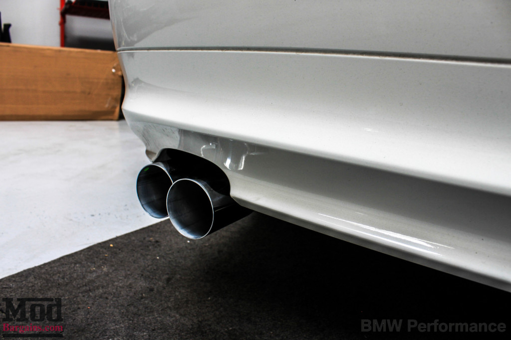 BMW_E90_328i_White_BMW_Performance_Exhaust_Only-7