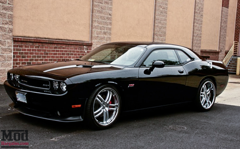 Concept-One-RS-55-22x9et20-22x105et25-2012-challenger-392-hemi-img001