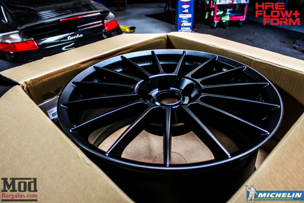 Mercedes_W204_C63_AMG_Coupe_HRE_FF15_19x85te47_19x95et45_-Michelin-PSS- (13)