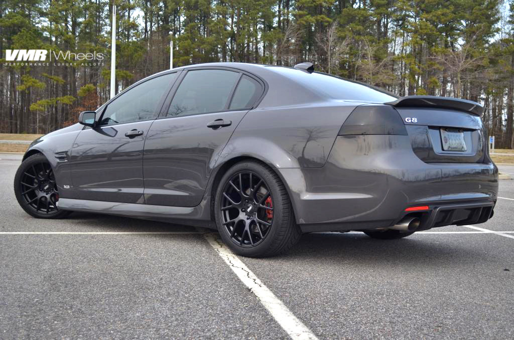 Pontiac-G8-Grey-V810-19-MB