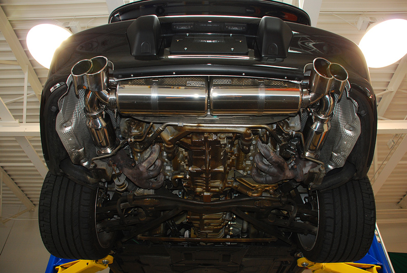 Porsche_996_Turbo_Fabspeed_Maxflo_Exhaust_002