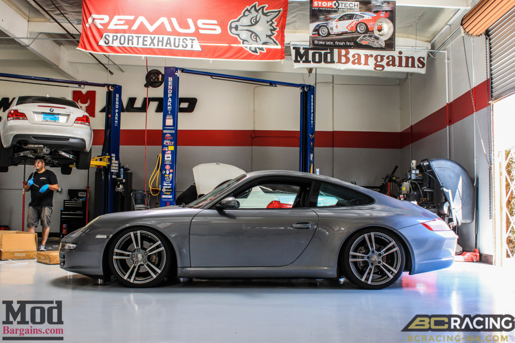 Porsche_997_Carrera_on_BC_Coilovers