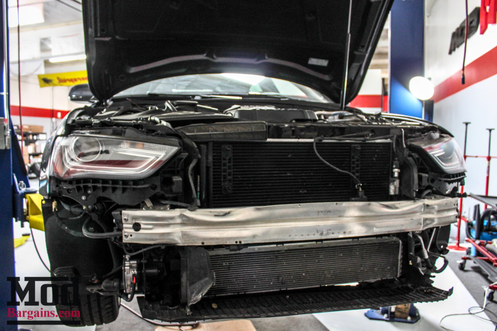 Audi_B85_A5_AWE_HRE_FF01_S5Grille_HR-1