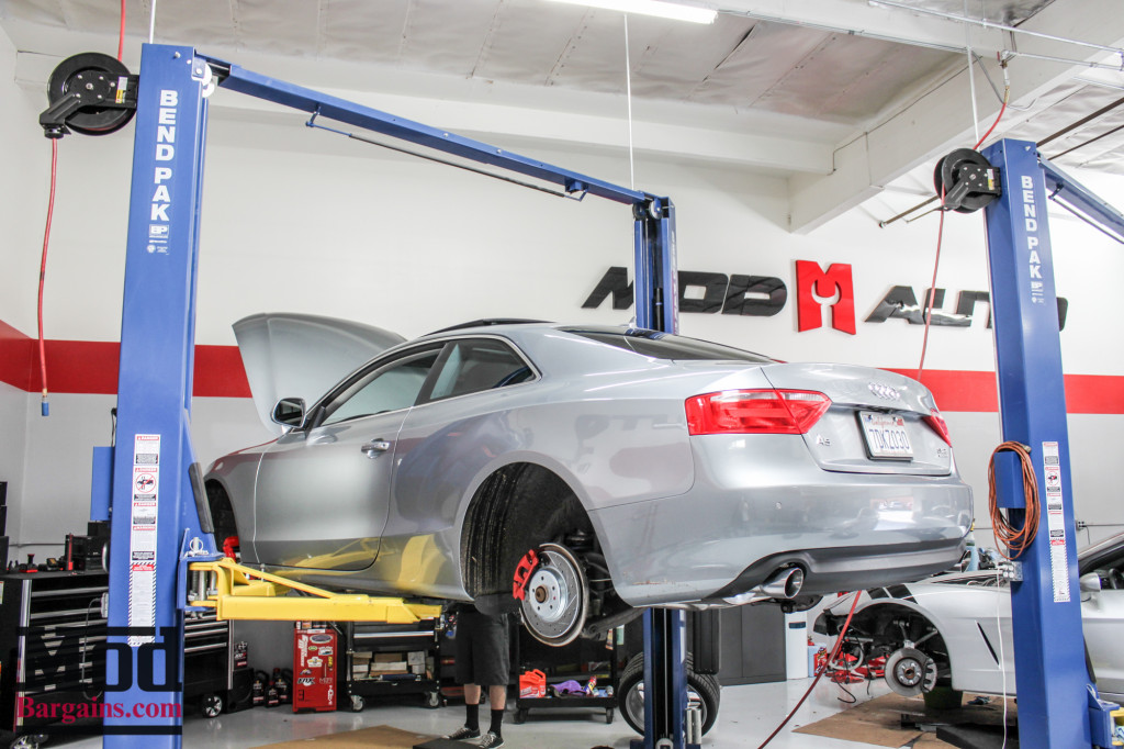 Audi_B85_A5_AWE_HRE_FF01_S5Grille_HR-60