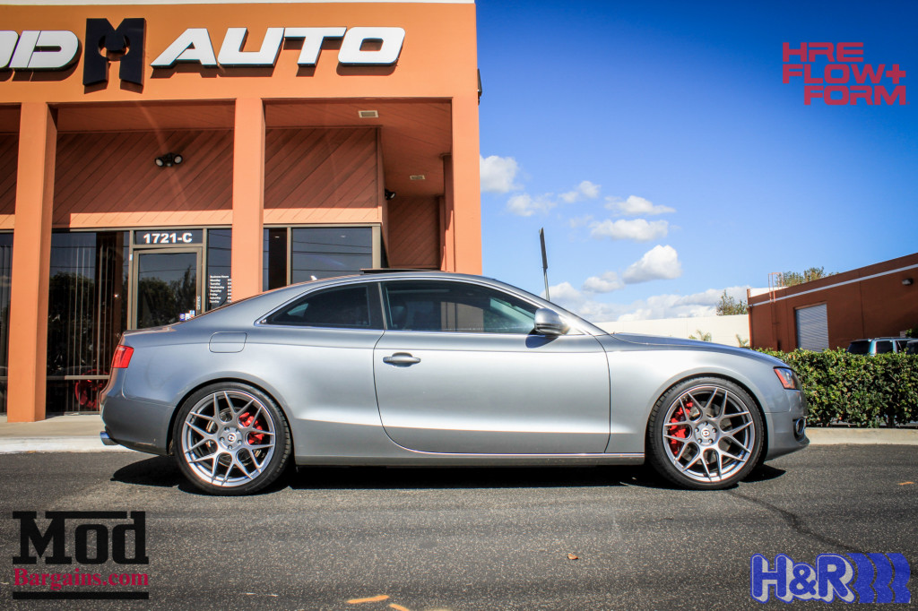 Audi_B85_A5_AWE_HRE_FF01_S5Grille_HR-66