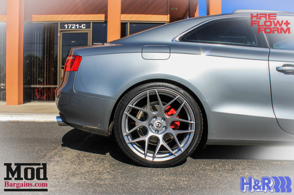 Audi_B85_A5_AWE_HRE_FF01_S5Grille_HR-69