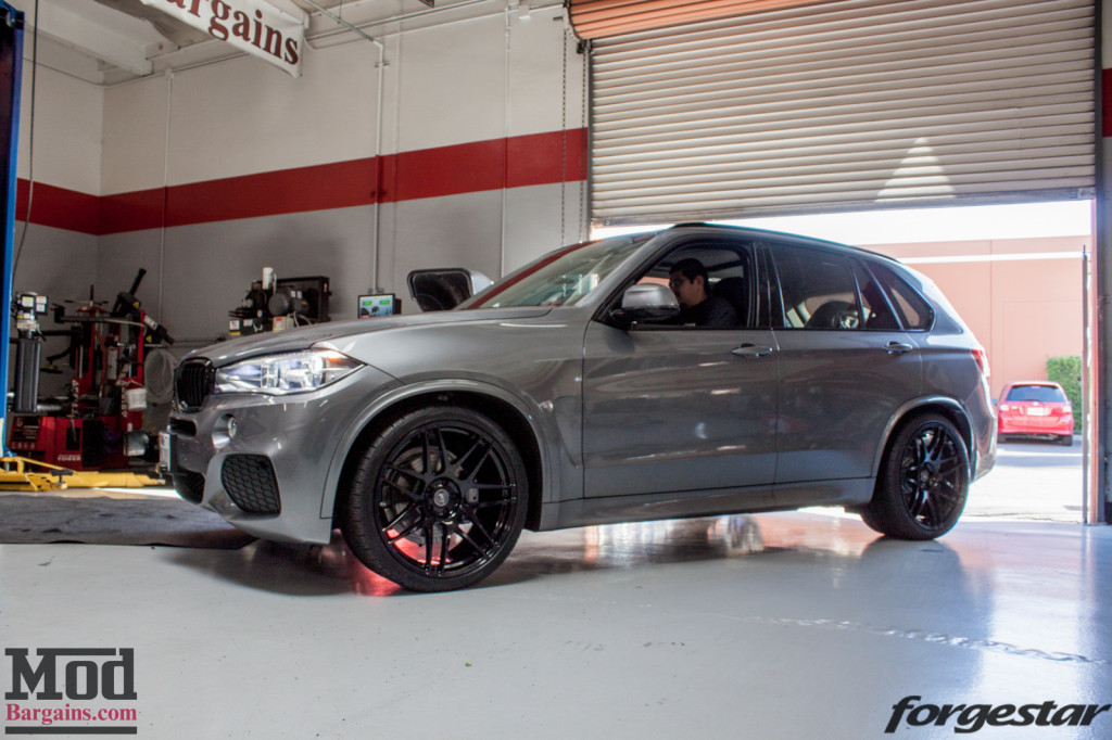BMW F15 X5 Forgestar F14 MatteBlack (6)
