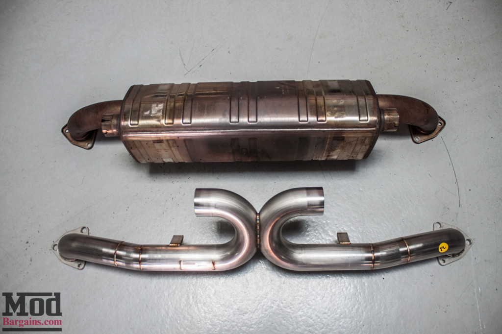 Porsche_991_911_turbo_AWE_Exhaust-1
