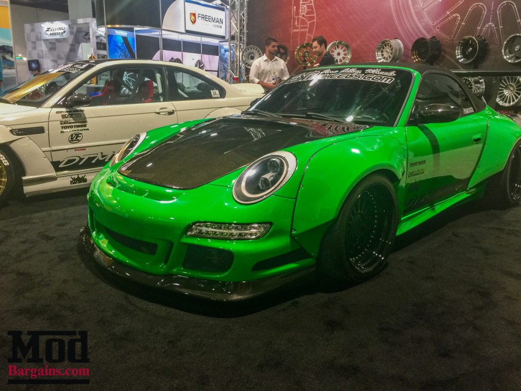 SEMA_2015_ModBargains_ModAuto-43