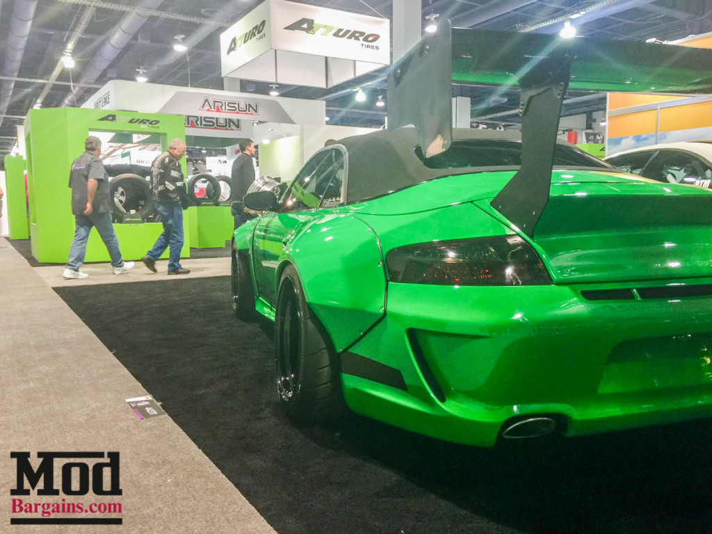 SEMA_2015_ModBargains_ModAuto-44
