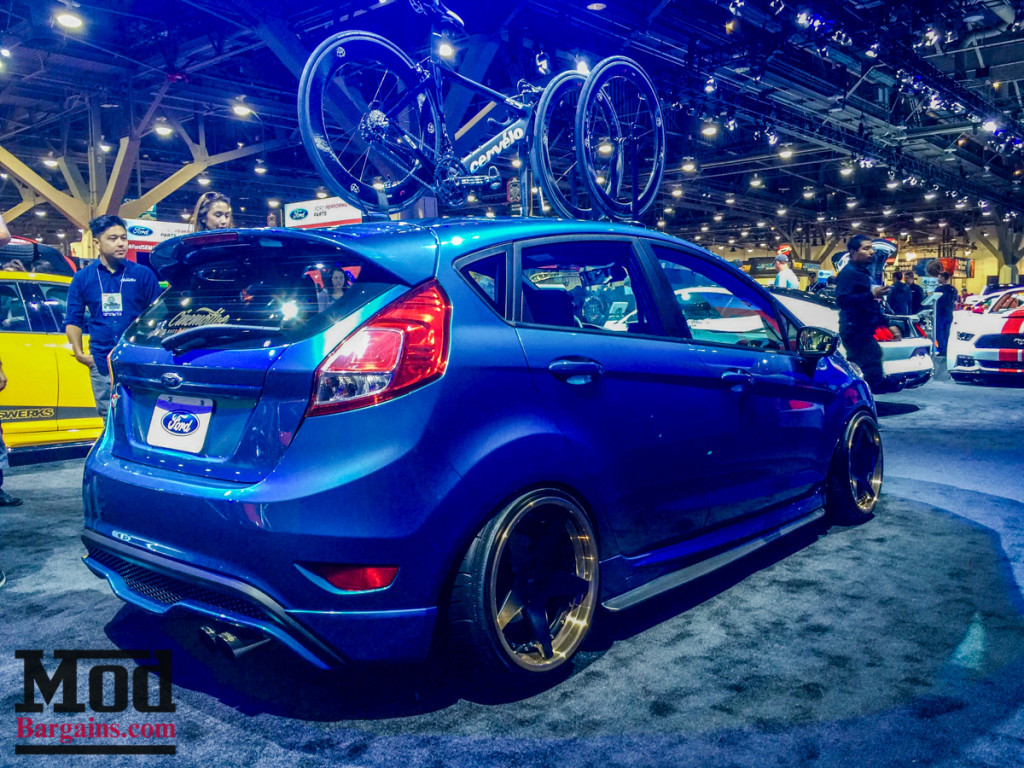 SEMA_2015_ModBargains_ModAuto-5