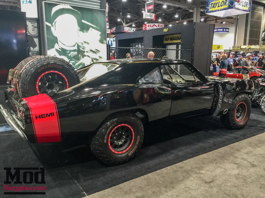 SEMA_2015_ModBargains_ModAuto-50