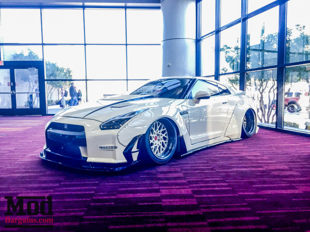 SEMA_2015_ModBargains_ModAuto-55