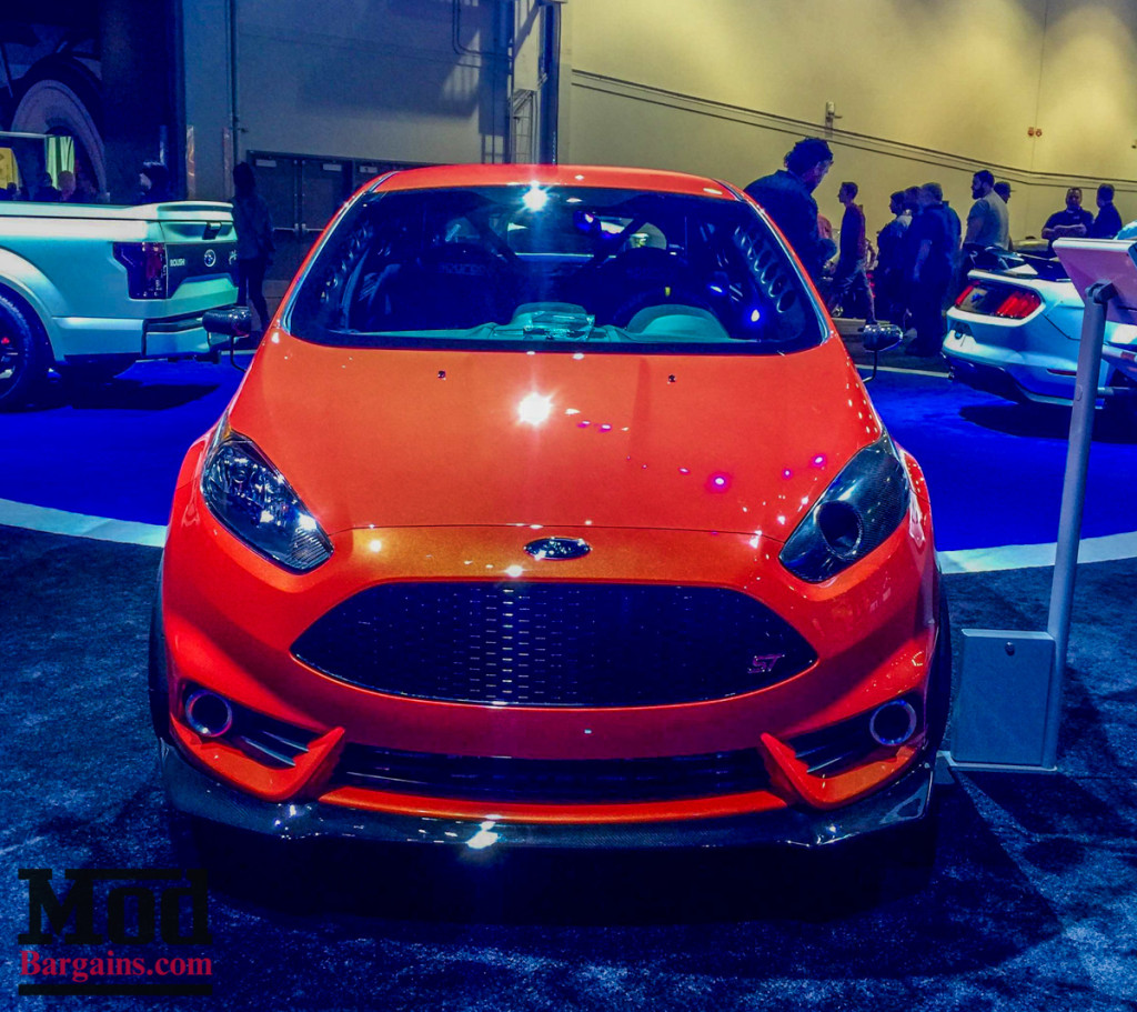 SEMA_2015_ModBargains_ModAuto-6