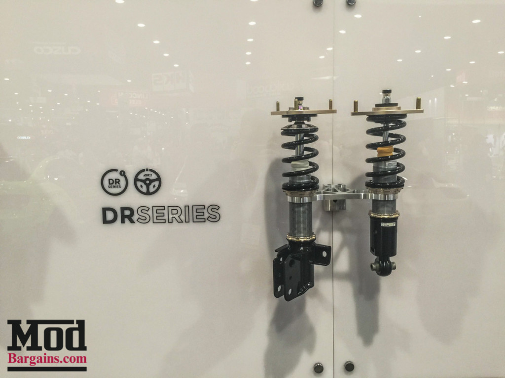 SEMA_2015_ModBargains_ModAuto-66