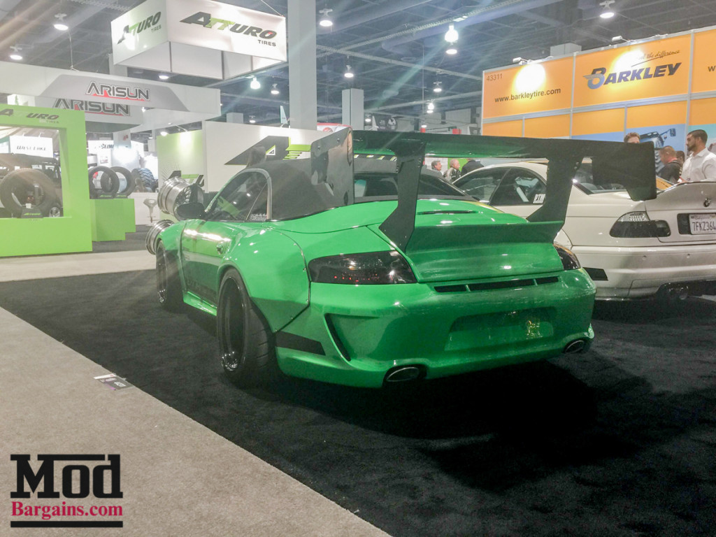 SEMA_2015_ModBargains_ModAuto-76