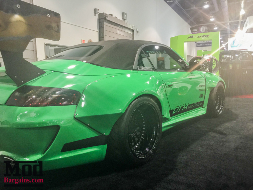 SEMA_2015_ModBargains_ModAuto-77