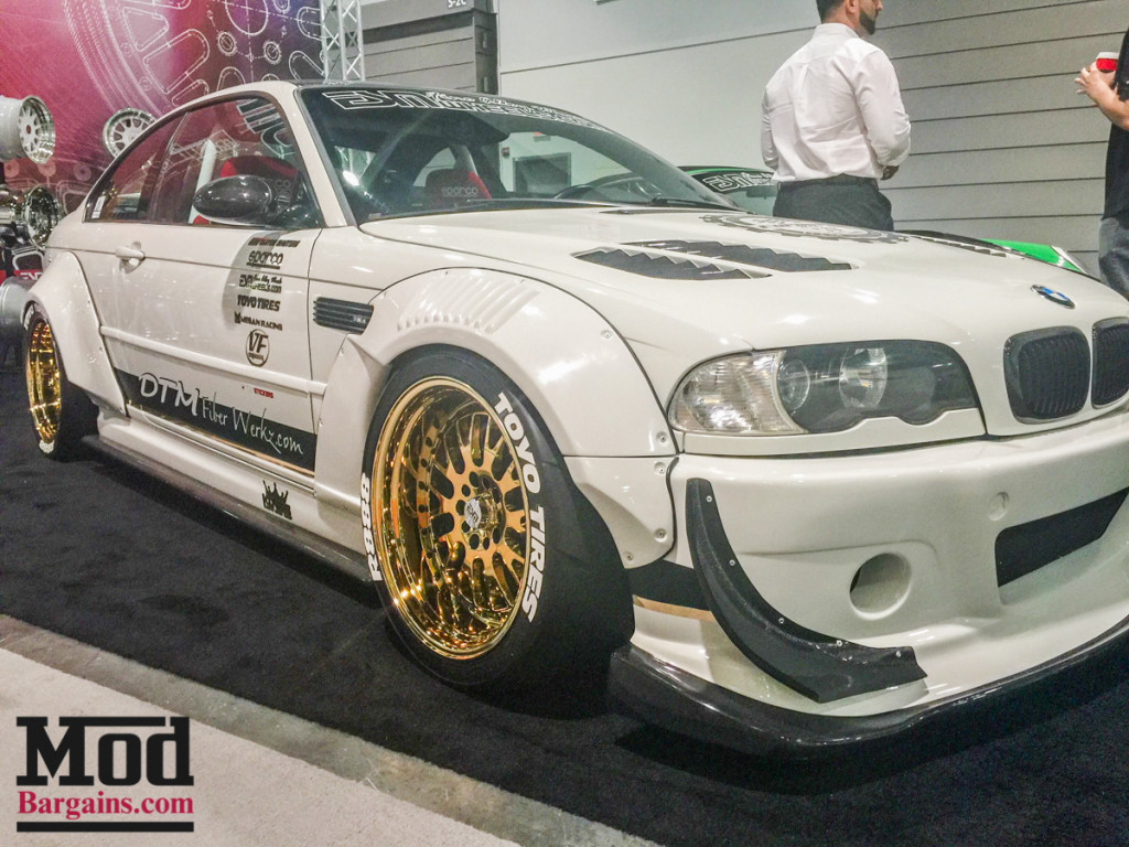SEMA_2015_ModBargains_ModAuto-86