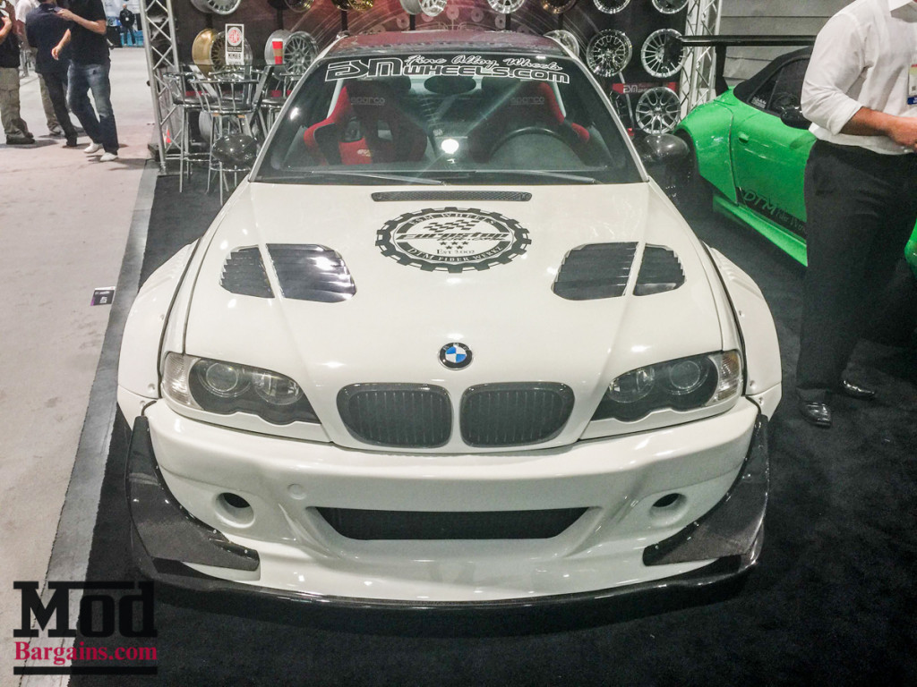 SEMA_2015_ModBargains_ModAuto-87