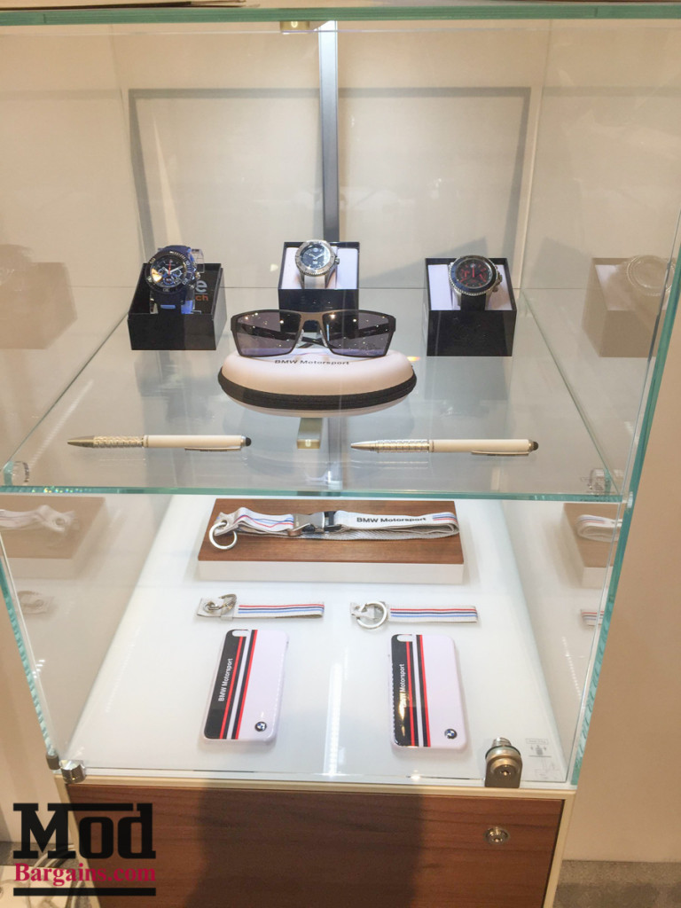 SEMA_2015_ModBargains_ModAuto-89