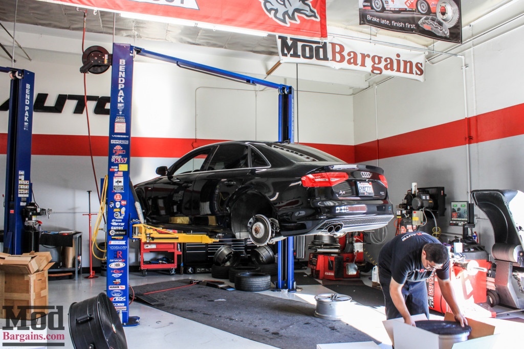 Audi_B85_A4_20T_Quattro_VMR_V806_Grey_Alignment-1