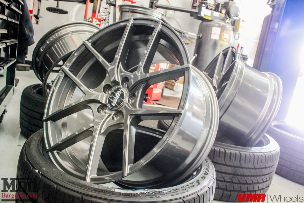 Audi_B85_A4_20T_Quattro_VMR_V806_Grey_Alignment-4