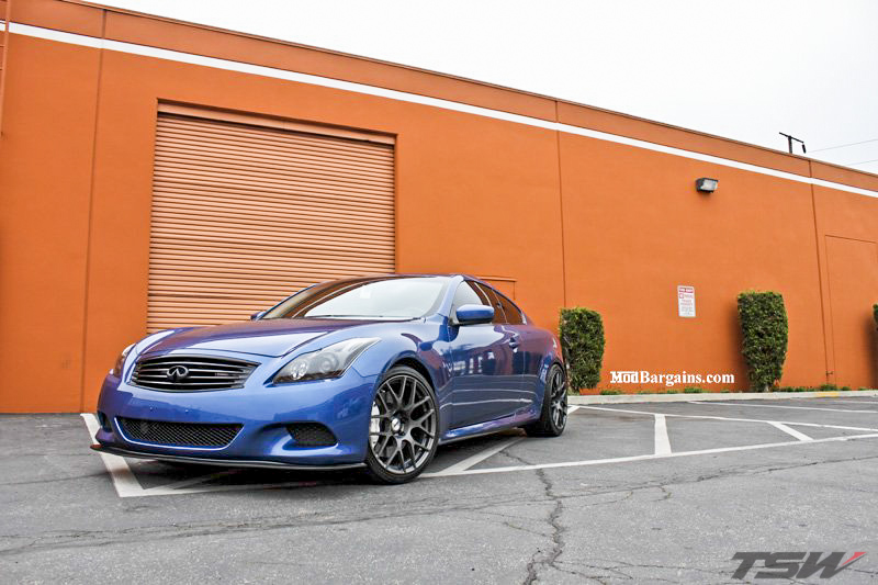 Infiniti_G37S_Coupe_TSW_Nurburgring_img001