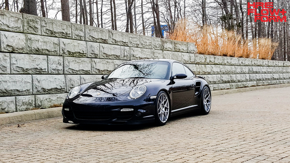 Porsche_997_turbo_on_HRE_FF01_Liquid_Silver (3)